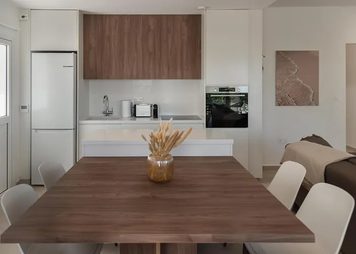 Avyra Residences Chrysakama Sea View アパート Polis