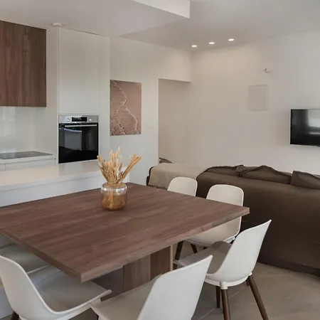 Avyra Residences Chrysakama Sea View *