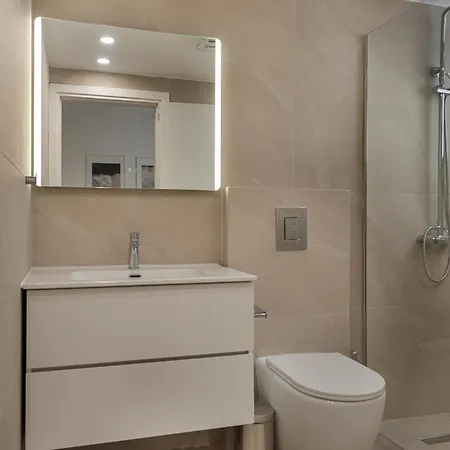 Avyra Residences Chrysakama Sea View Apartment